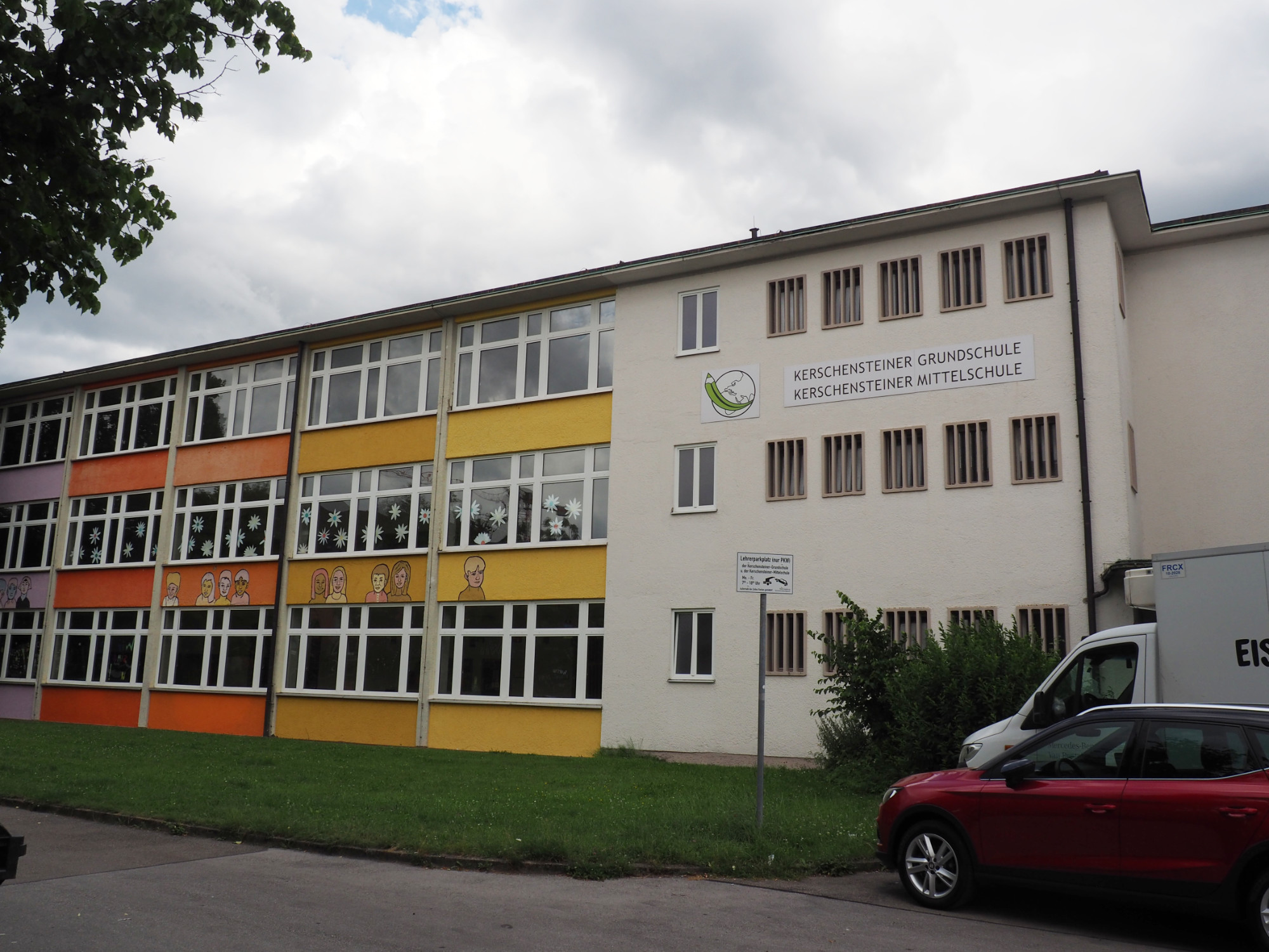 Kerschensteiner Grund- und Mittelschule